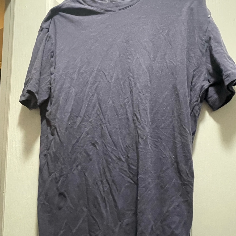 Skims purple tee
